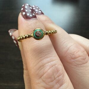 Elegant Gold and Turquoise Ring